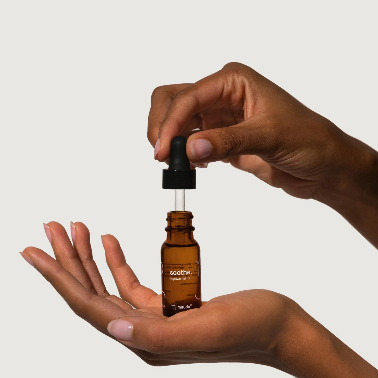 Maude calming ingrown hair oil